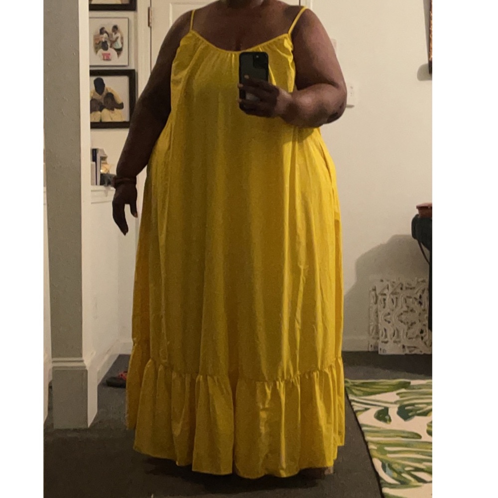 Beautiful light sundress only worn once